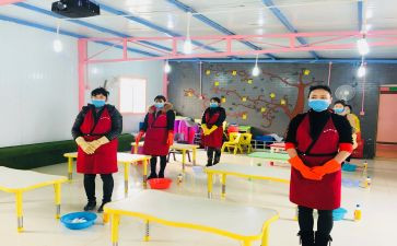 中班保育员月工作总结精选5篇