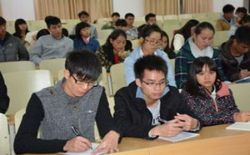 大学班长月工作总结6篇