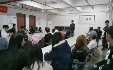 副班主任述职报告优秀6篇