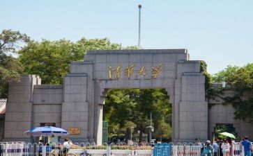 高校招就述职报告7篇