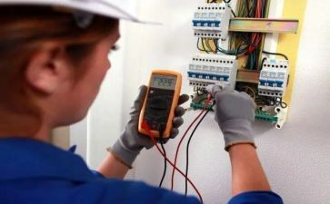 机电工试用期工作总结6篇