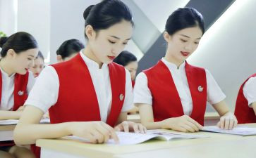 空乘的自我鉴定6篇