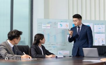 领导年度述职报告7篇
