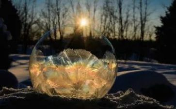 瞬间优秀作文8篇