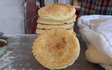 摊烧饼的作文7篇
