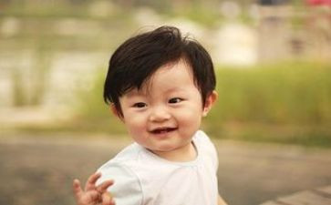 《绝对小孩》读后感7篇