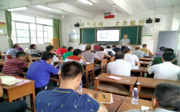 学校级领导述职报告8篇