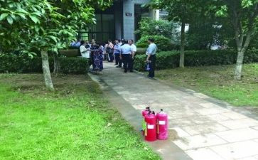 小区电工作总结优质6篇
