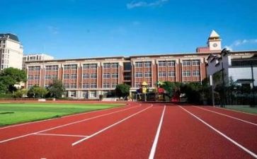 学校自我鉴定1000字6篇