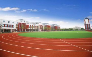 学校伴我共成长作文5篇