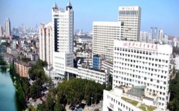 市医院工作报告参考5篇